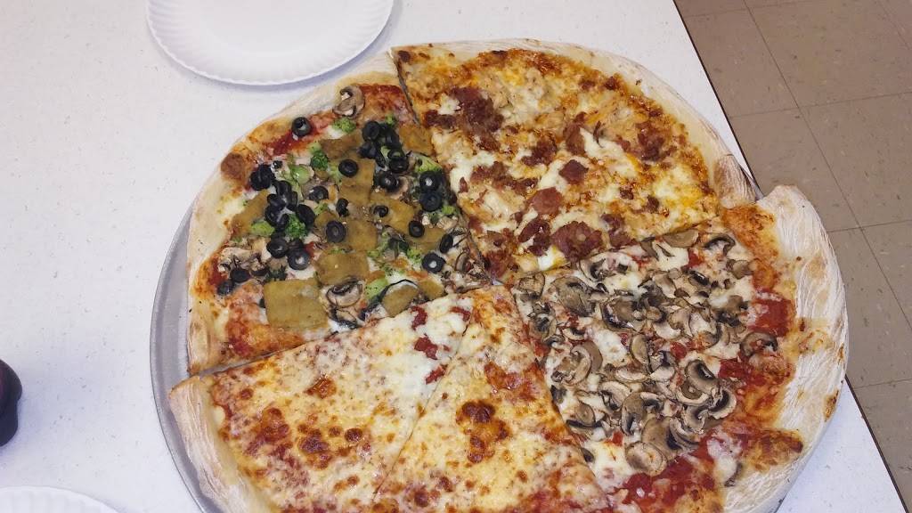 Sals Pizza | restaurant | 80 Storrs St, Concord, NH 03301, USA | 6032260297 OR +1 603-226-0297