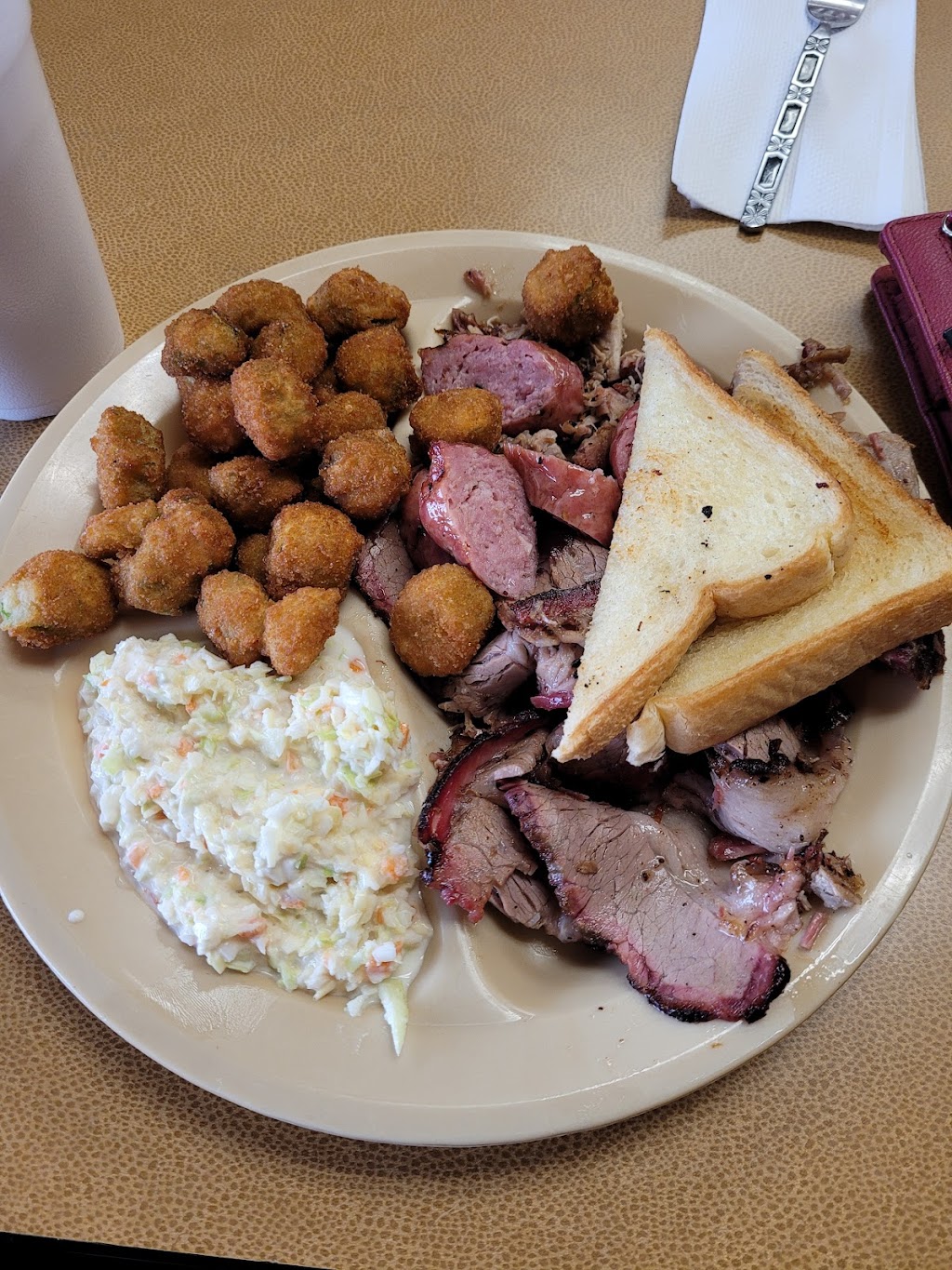 St Georges BBQ & Catering | restaurant | 3012 S National Ave Unit A, Springfield, MO 65804, USA | 4178770291 OR +1 417-877-0291