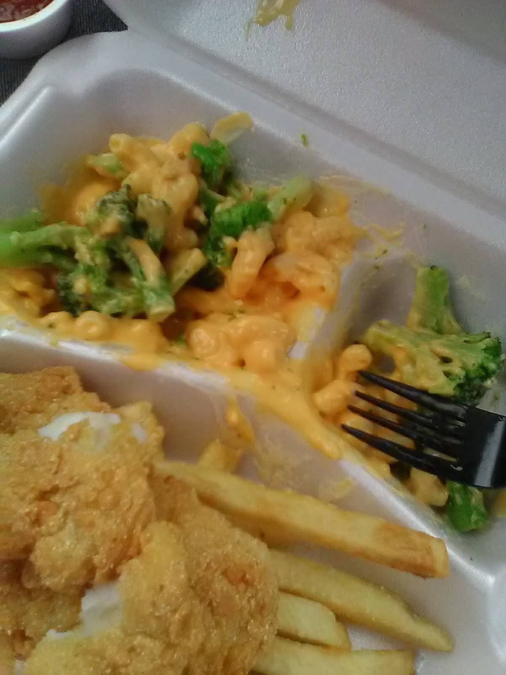 Captain Ds | restaurant | 3911 Victory Blvd, Portsmouth, VA 23701, USA | 7574059450 OR +1 757-405-9450