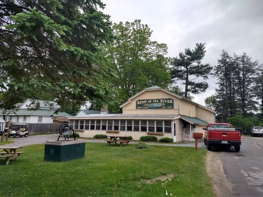 Mollies Mason Jar & 9 North Wood Fired Pizza | restaurant | 13 Park Ave, Hadley, NY 12835, USA | 5186962020 OR +1 518-696-2020