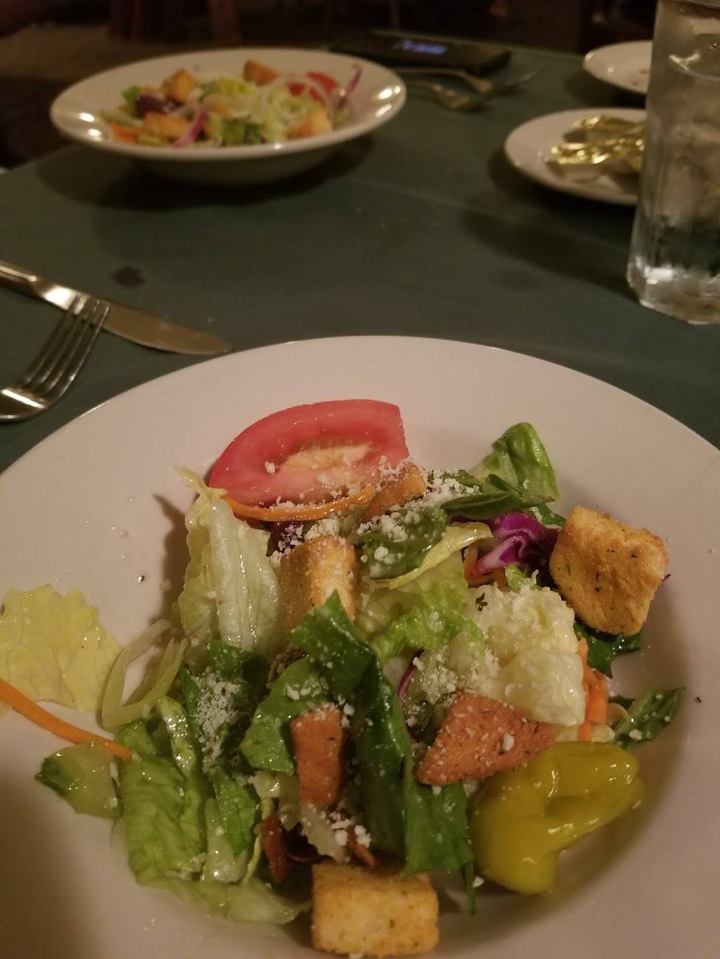 Mom & Dads Italian Restaurant | restaurant | 4143 N Valdosta Rd, Valdosta, GA 31602, USA | 2293330848 OR +1 229-333-0848