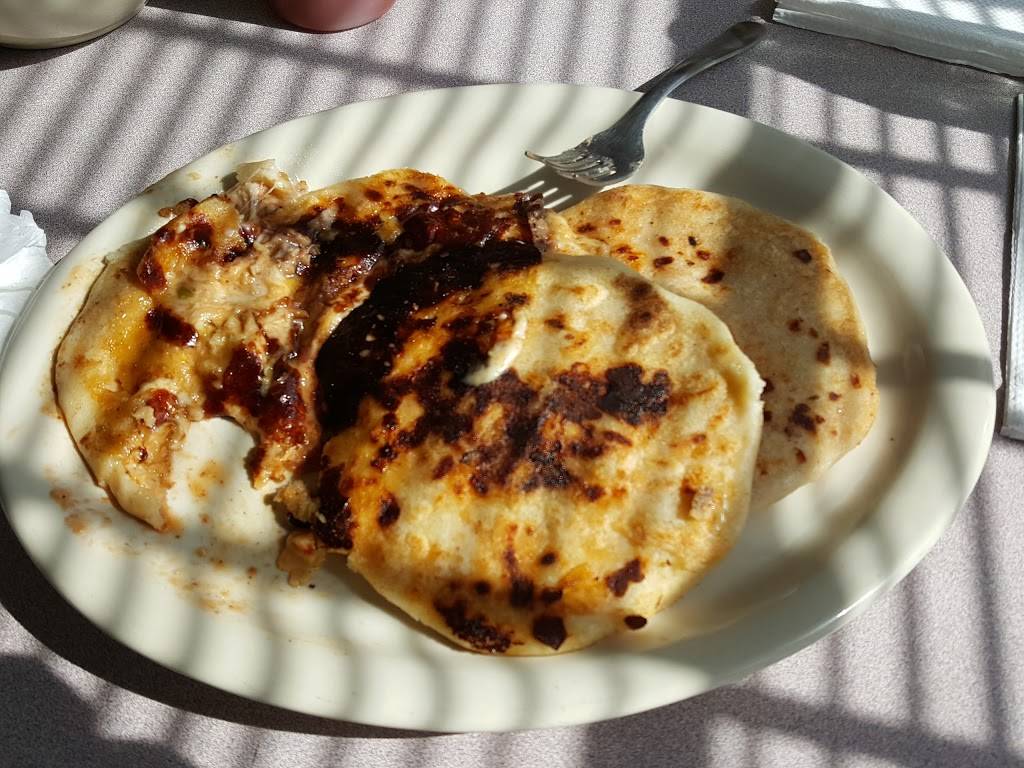 La Unica | restaurant | 7325 Ferguson Rd, Dallas, TX 75228, USA | 2147742107 OR +1 214-774-2107