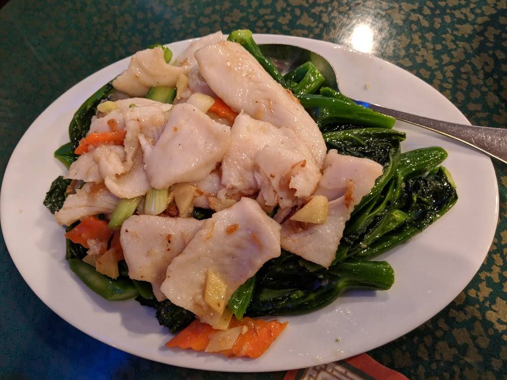 Wing Wah Chinese Restaurant | restaurant | 15138 13 Mile Rd, Warren, MI 48088, USA | 5867768396 OR +1 586-776-8396