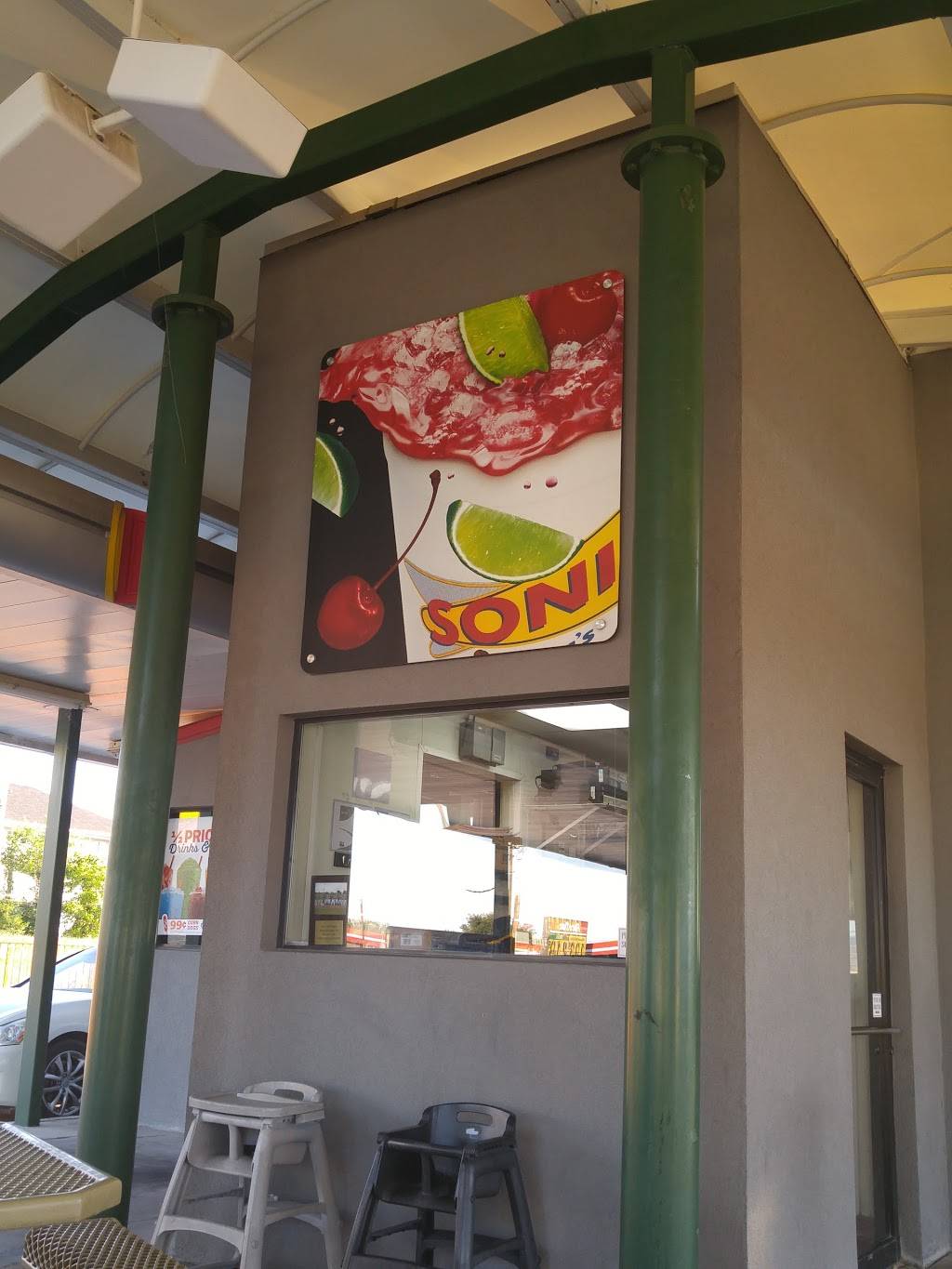 Sonic Drive-In | restaurant | 5647 Rufe Snow Dr, North Richland Hills, TX 76180, USA | 8172817000 OR +1 817-281-7000