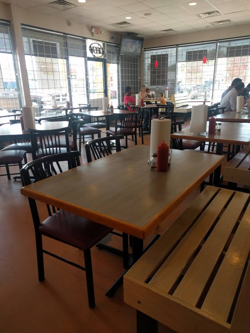 Captain Seafood Kitchen | restaurant | 12100 Veterans Memorial Dr, Houston, TX 77067, USA | 2818930825 OR +1 281-893-0825