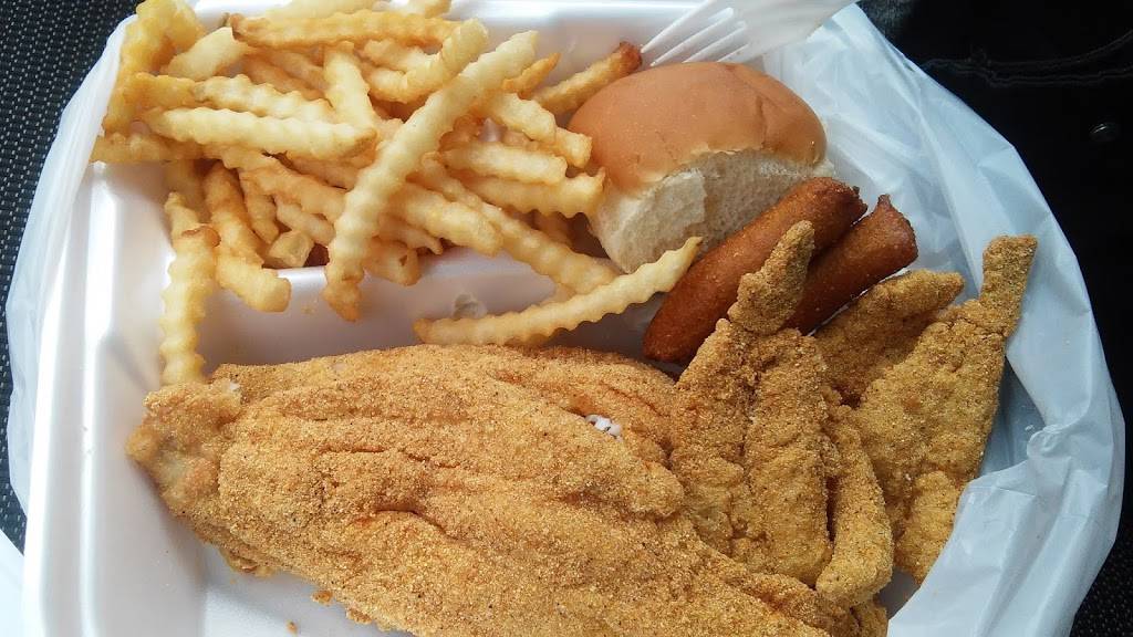 Johns Seafood | restaurant | 3704 Jewella Ave, Shreveport, LA 71109, USA | 3186354646 OR +1 318-635-4646