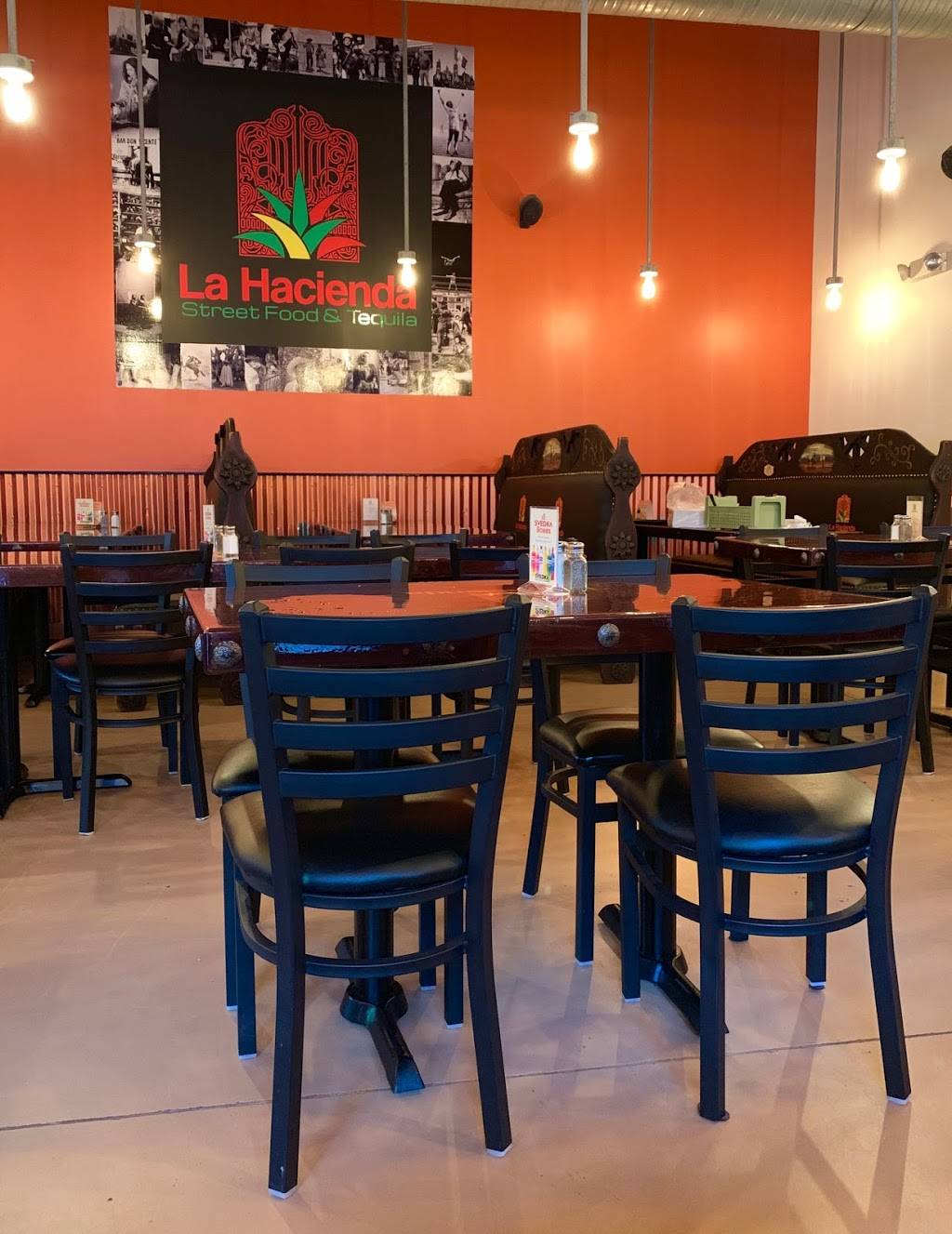 La Hacienda Street Food &Tequila | restaurant | 9200 Stony Point Pkwy #146, Richmond, VA 23235, USA | 8047672917 OR +1 804-767-2917