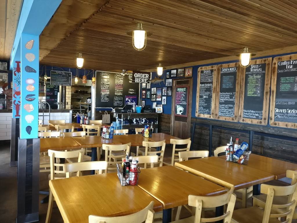 Mitchs Seafood | restaurant | 1403 Scott St, San Diego, CA 92106, USA | 6192228787 OR +1 619-222-8787