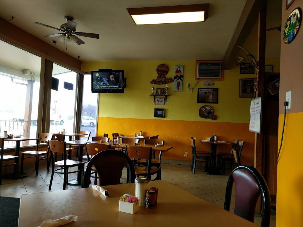 Tortilla Flats | restaurant | 646 CA-12, Rio Vista, CA 94571, USA | 7073742564 OR +1 707-374-2564
