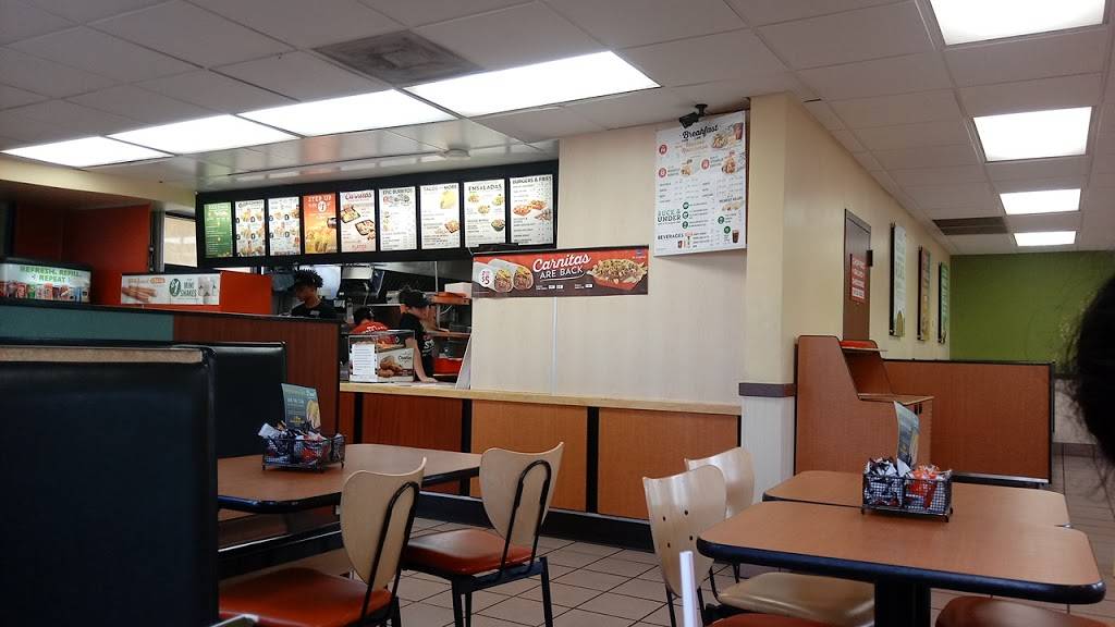 Del Taco | meal takeaway | 9002 Arlington Ave, Riverside, CA 92503, USA | 9516892625 OR +1 951-689-2625