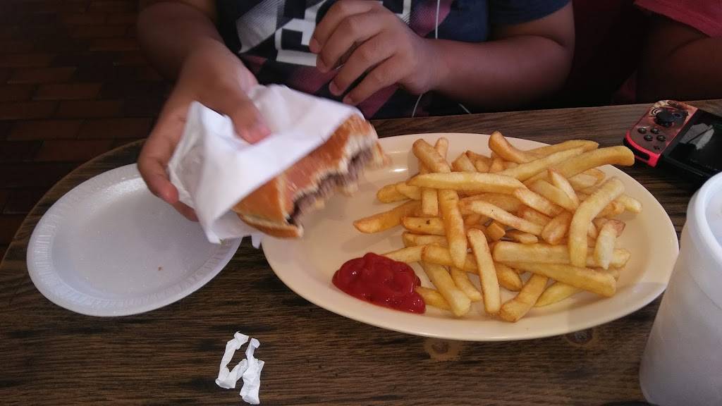 Douglas Burger # 5 | restaurant | 11939 Firestone Blvd, Norwalk, CA 90650, USA | 5628643155 OR +1 562-864-3155