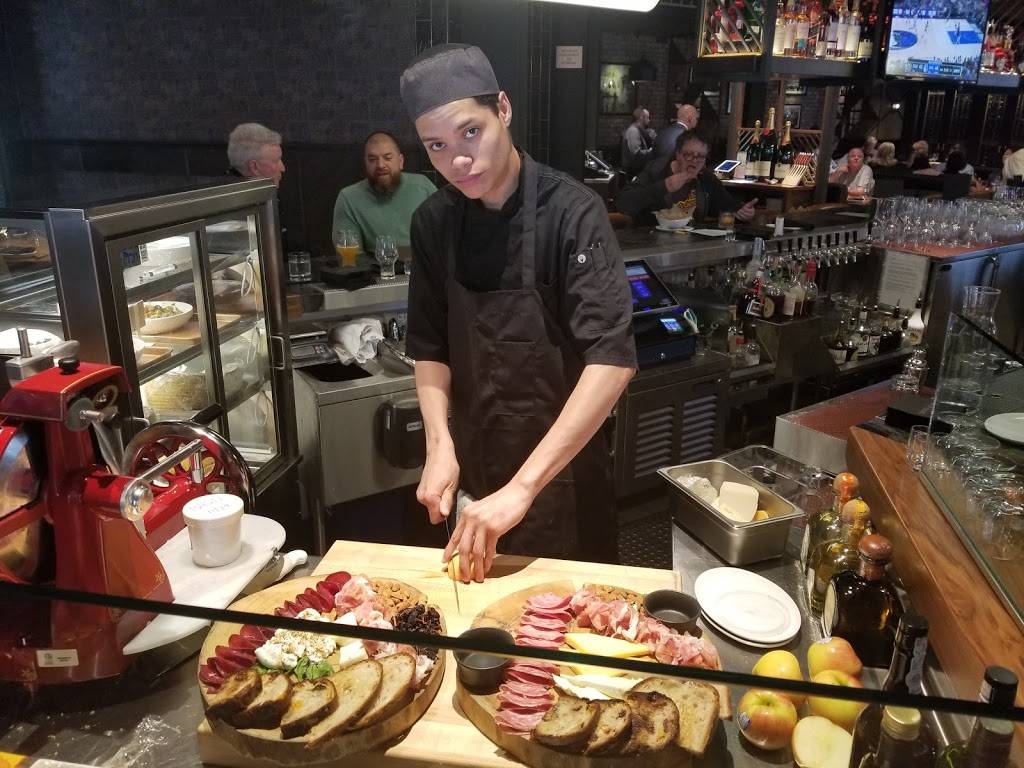 Old Brea Chop House | restaurant | 180 S Brea Blvd, Brea, CA 92821, USA | 7145923122 OR +1 714-592-3122