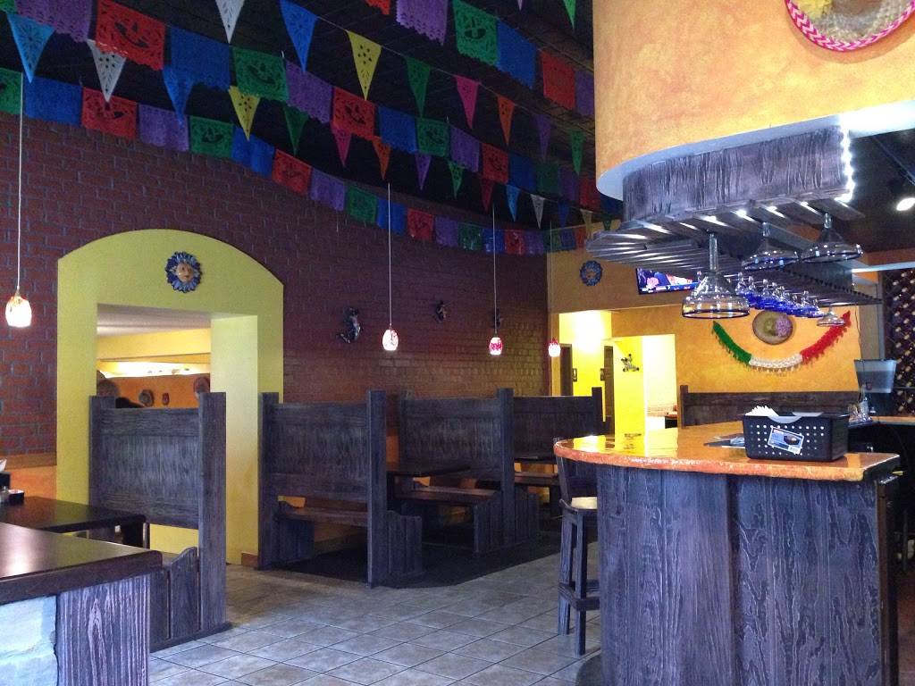 Little Mexico | restaurant | 102 W 9th St, Alton, IL 62002, USA | 6184331610 OR +1 618-433-1610