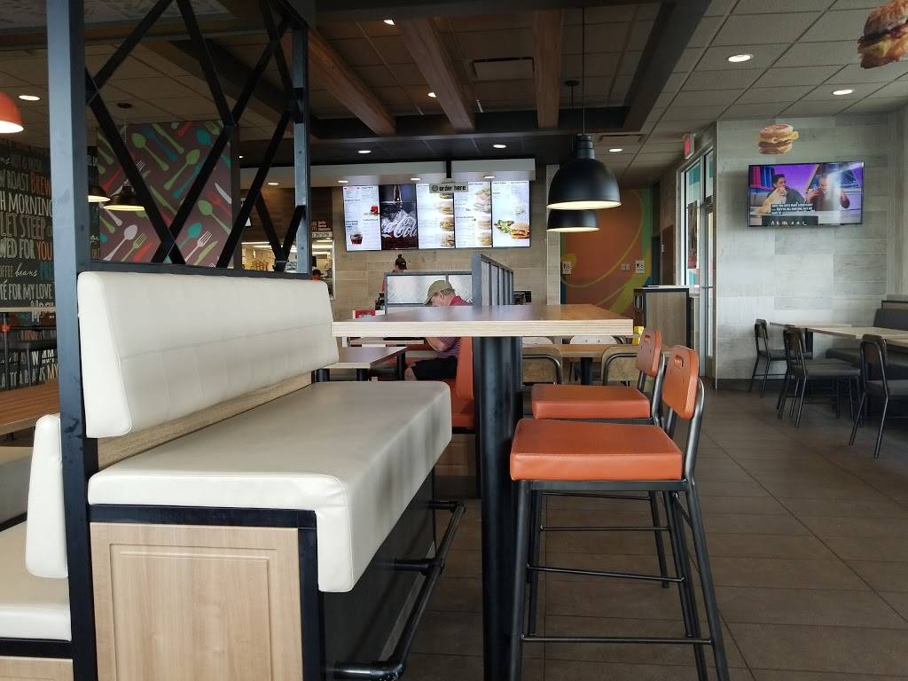 McDonalds | cafe | 1101 Buck Creek Rd, Simpsonville, KY 40067, USA | 5027228015 OR +1 502-722-8015