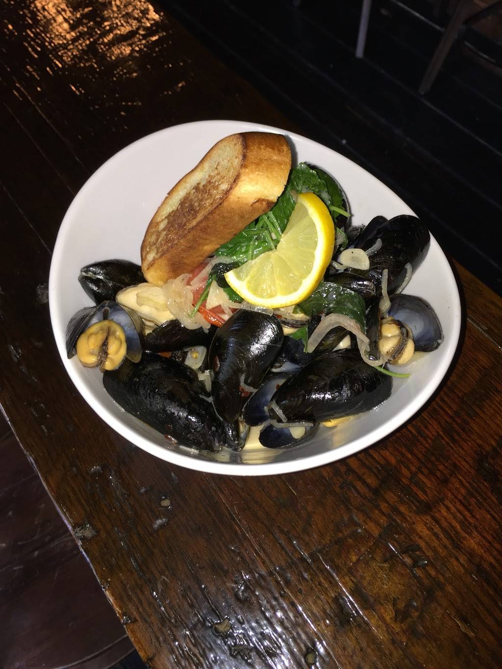 99 Rogers | restaurant | 99 Rogers Ave, Brooklyn, NY 11216, USA | 7187084933 OR +1 718-708-4933