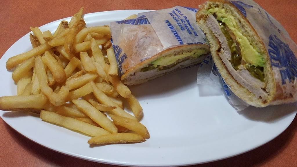 Tortas Paquime | restaurant | 10565 W Indian School Rd #101, Avondale, AZ 85392, USA | 6238773212 OR +1 623-877-3212