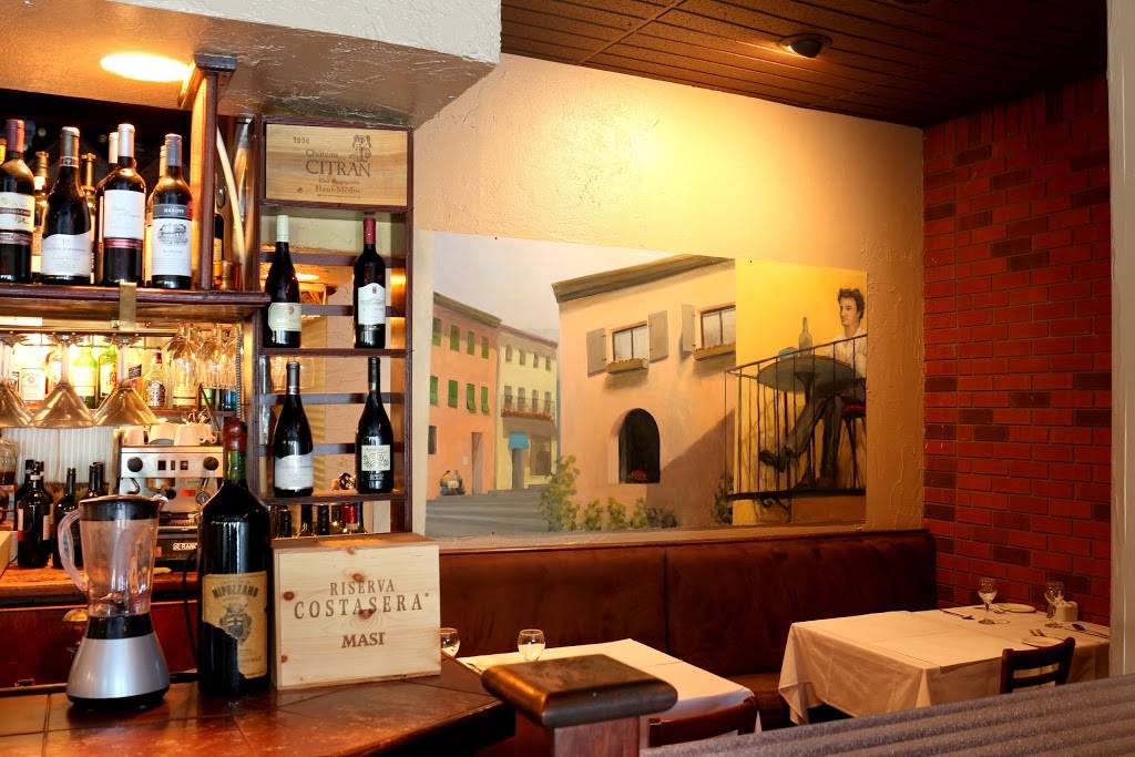 Mr Bs-March House Restaurant | restaurant | 2446 Bank St, Ottawa, ON K1V 8R9, Canada | 6137316800 OR +1 613-731-6800