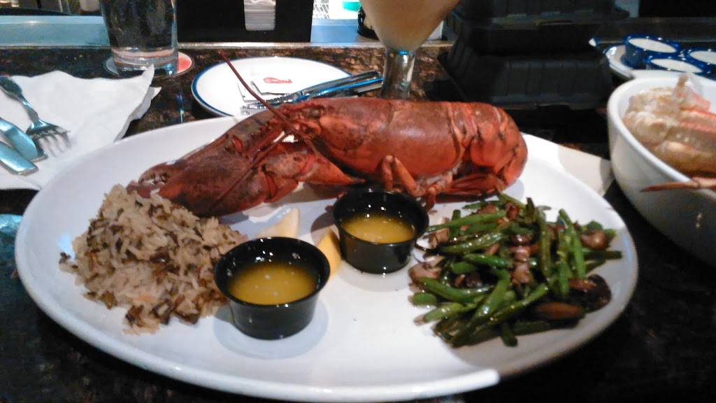 Red Lobster | restaurant | 6850 N Telegraph Rd, Dearborn Heights, MI 48127, USA | 3135624605 OR +1 313-562-4605
