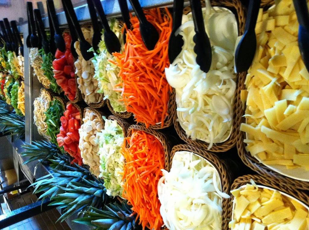 Stir Crazy Fresh Asian Grill | restaurant | 6020 E 82nd St, Indianapolis, IN 46250, USA | 3178455600 OR +1 317-845-5600