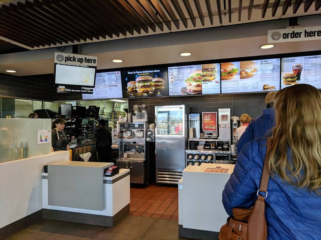 McDonalds | cafe | 715 Tinkling Spring Rd, Fishersville, VA 22939, USA | 5403370420 OR +1 540-337-0420