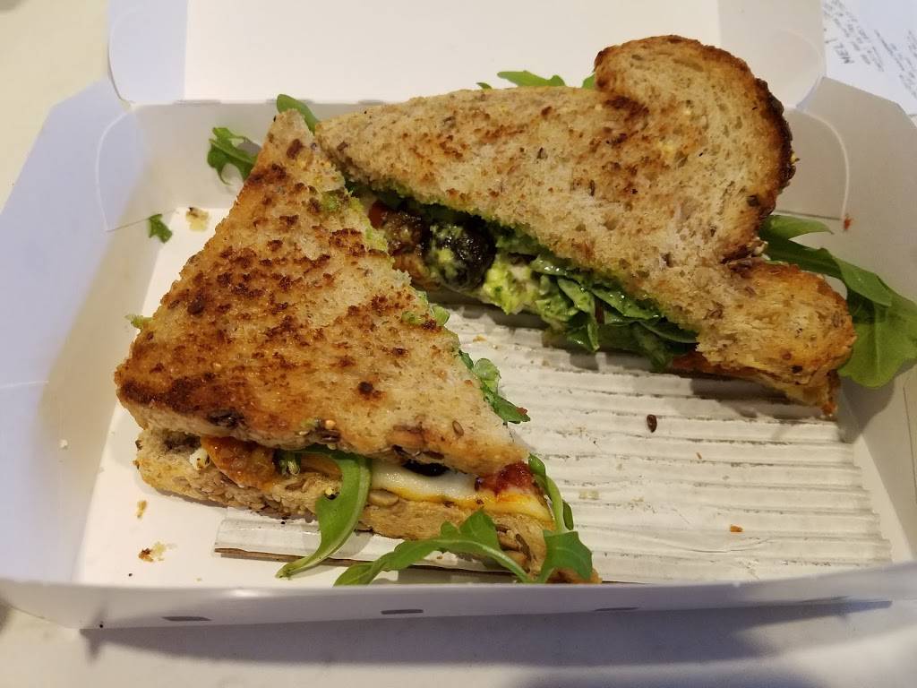 Melt Shop | restaurant | 498 Red Apple Court Suite FC-9, Central Valley, NY 10917, USA | 8452171500 OR +1 845-217-1500