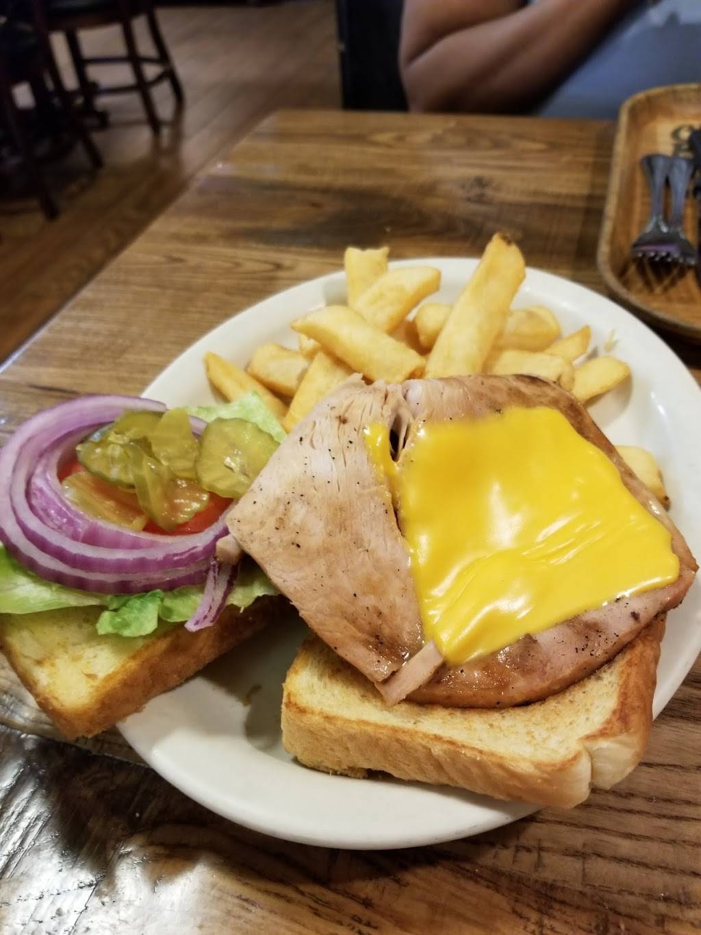 Charco Broiler Steak House | restaurant | 413 W Jefferson Blvd, Dallas, TX 75208, USA | 2149426806 OR +1 214-942-6806