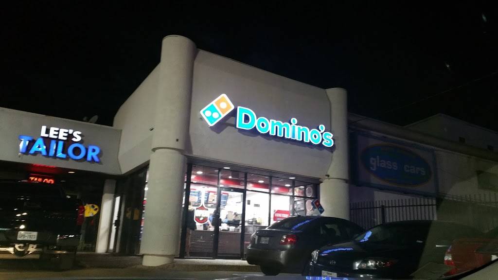 Dominos Pizza | meal delivery | 2615 Oak Lawn Ave, Dallas, TX 75219, USA | 2145207100 OR +1 214-520-7100