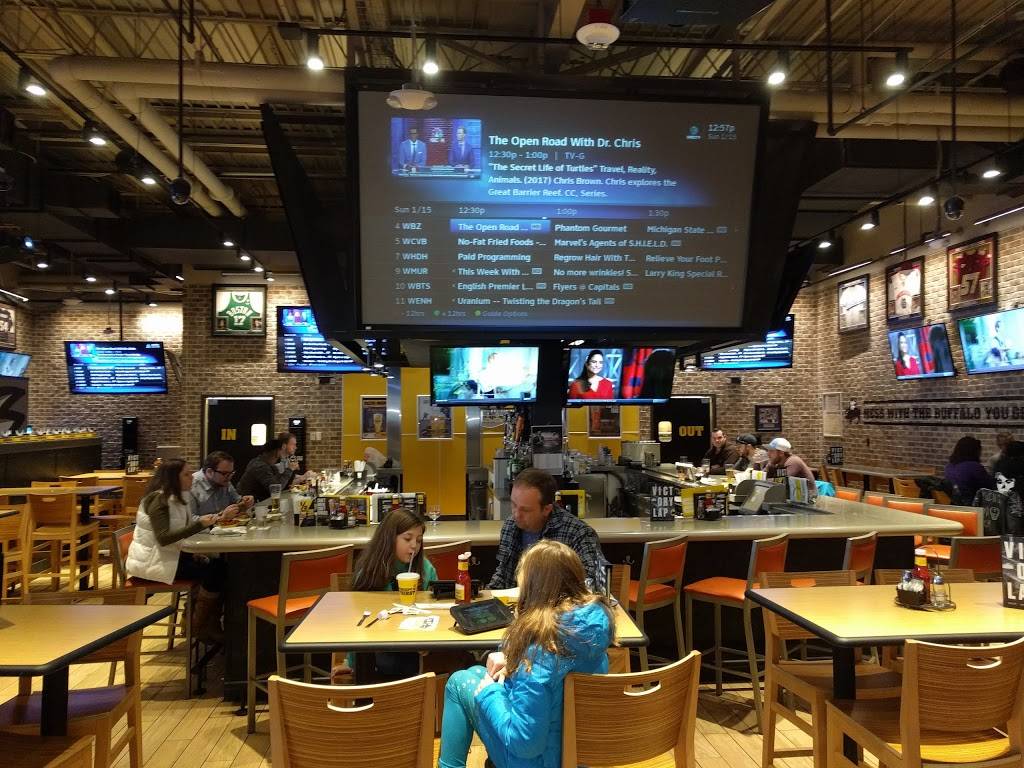 Buffalo Wild Wings | meal takeaway | 250 Granite St #1025B, Braintree, MA 02184, USA | 7818430753 OR +1 781-843-0753