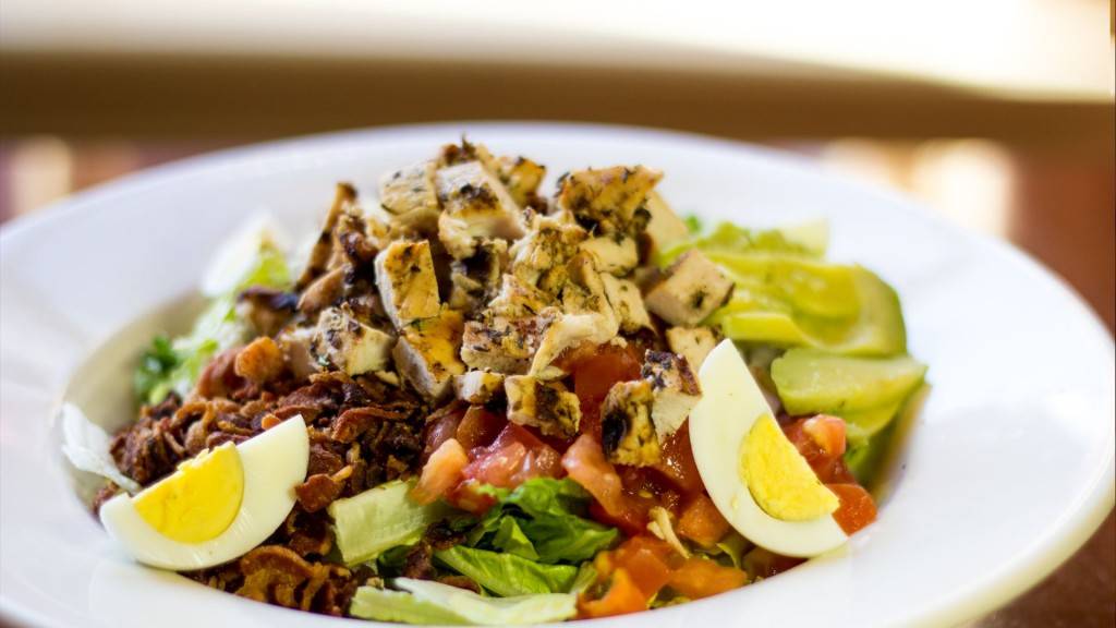 Bulls and Bears | restaurant | 38 S Potomac St #1, Hagerstown, MD 21740, USA | 3017910370 OR +1 301-791-0370