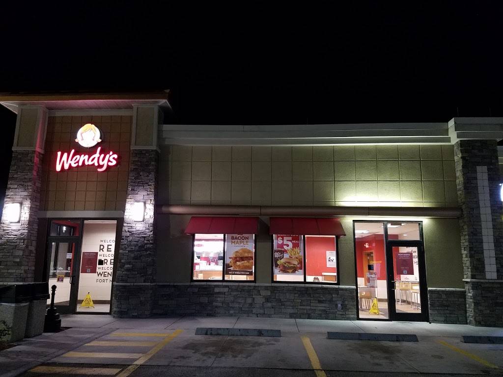 Wendys | restaurant | 17308 Park 78 Dr, Fort Myers, FL 33917, USA | 2399977600 OR +1 239-997-7600