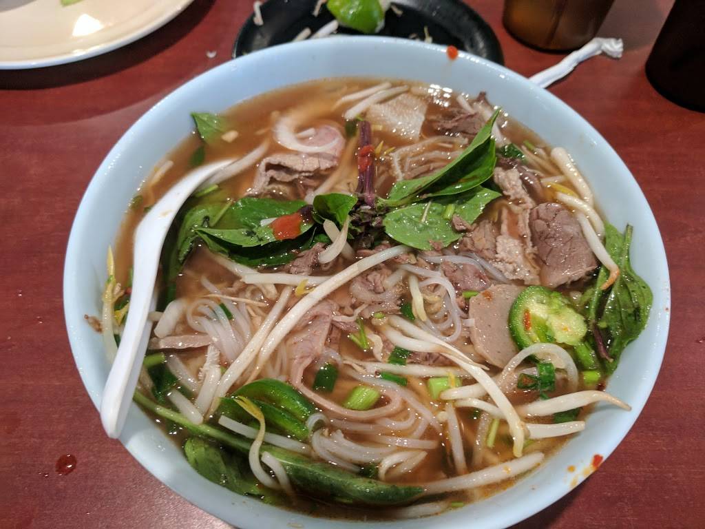 iPho by Saigon | restaurant | 704 University Ave W, St Paul, MN 55104, USA | 6512258751 OR +1 651-225-8751