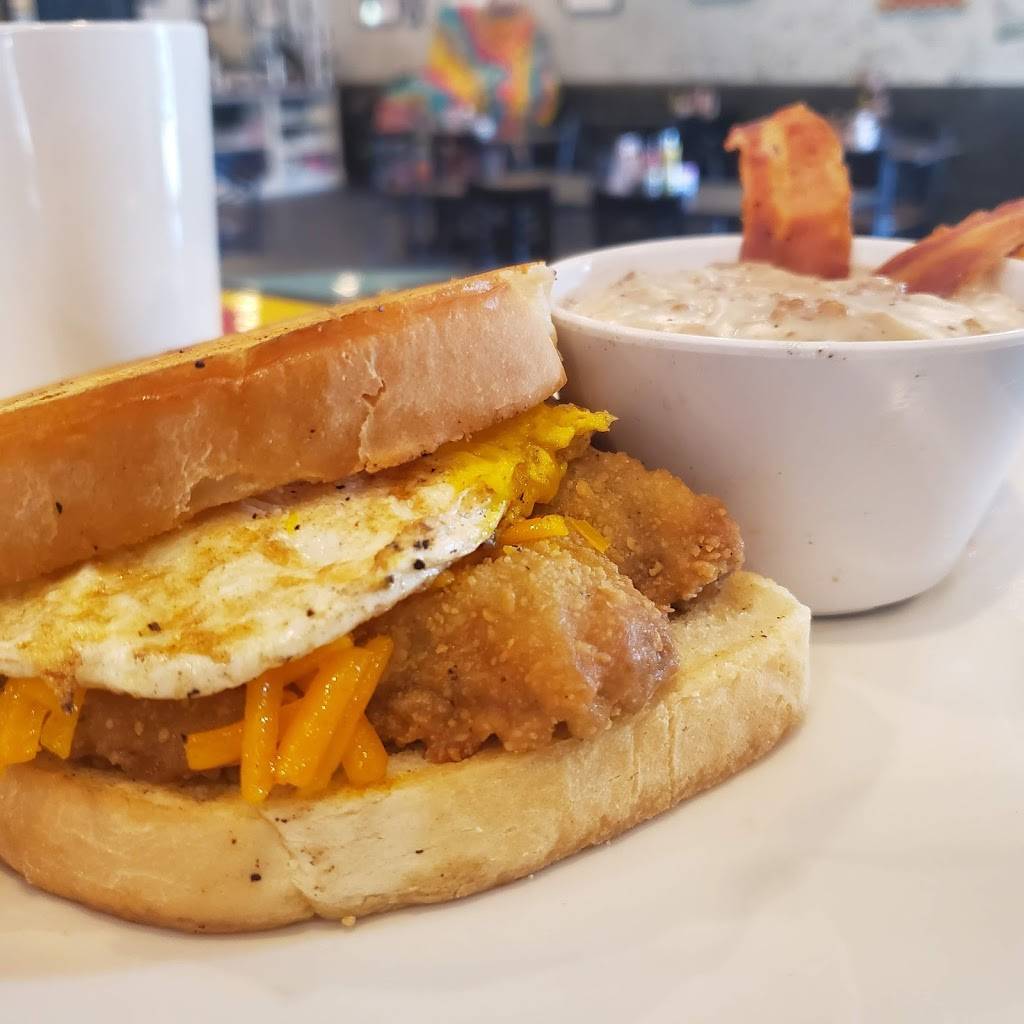 Wally Hatchets | restaurant | 6439 Summer Ave, Memphis, TN 38134, USA | 9015903814 OR +1 901-590-3814