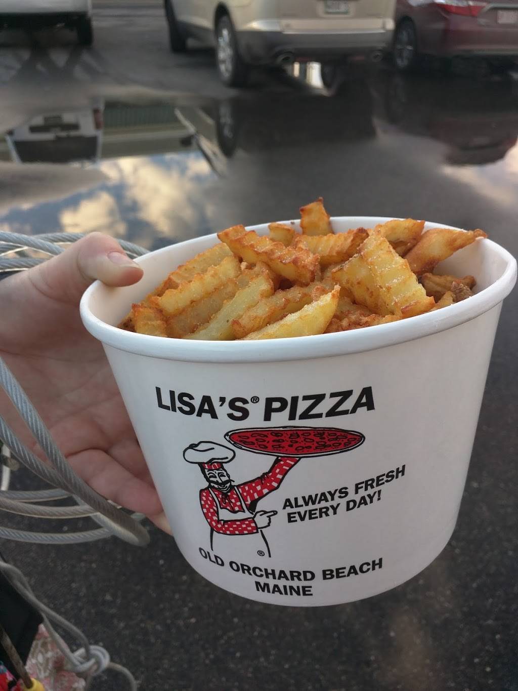 Lisas Pizza | restaurant | 17 Old Orchard St, Old Orchard Beach, ME 04064, USA | 2079347655 OR +1 207-934-7655