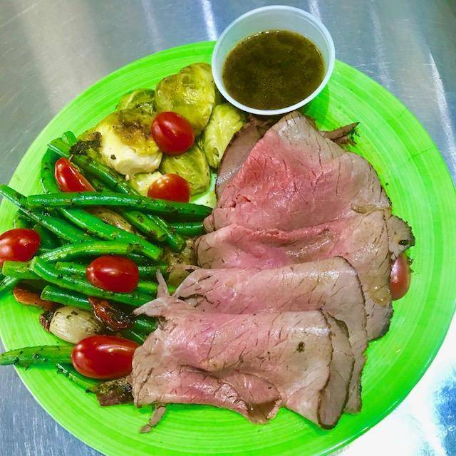 Pastrami Plaza | restaurant | 25 - 07 Queens Plaza N, Long Island City, NY 11101, USA | 7187861111 OR +1 718-786-1111