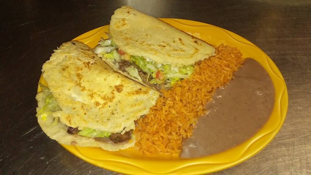 El Torito Asador | restaurant | 2833-2899 Madison Ave SE, Grand Rapids, MI 49548, USA | 6166909254 OR +1 616-690-9254