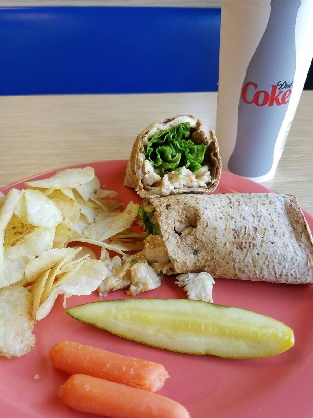 Azura Grill & Cafe | restaurant | 198 3rd Ave, Jasper, IN 47546, USA | 8126342211 OR +1 812-634-2211