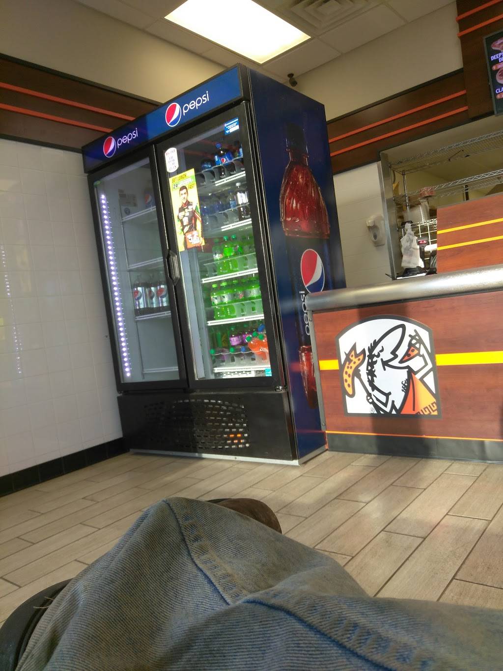 Little Caesars Pizza | meal takeaway | 4632 TN-58, Chattanooga, TN 37416, USA | 4236482500 OR +1 423-648-2500