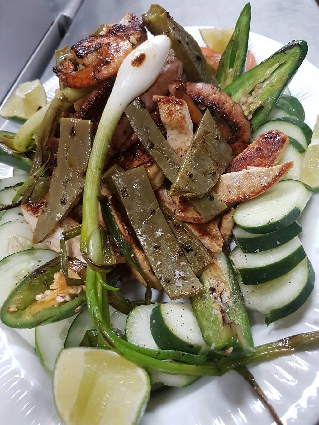 La Hacienda | restaurant | 1624 New York Ave, Huntington Station, NY 11746, USA | 6313519797 OR +1 631-351-9797