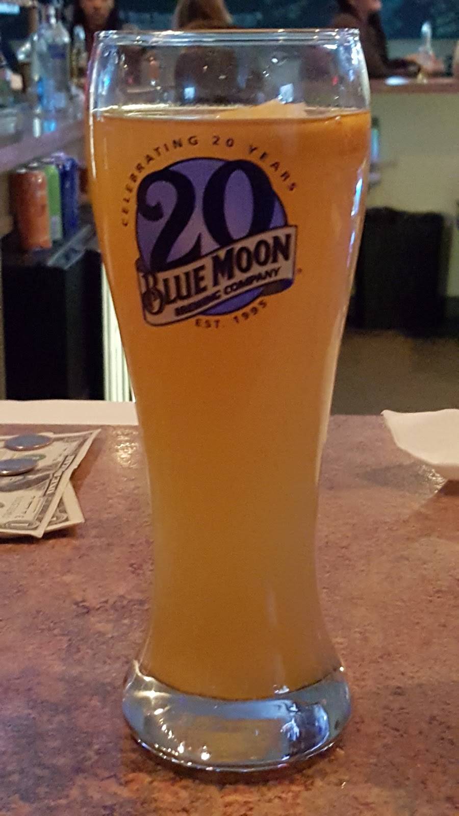 Pasquales SportsBar | restaurant | 9078 Mill Creek Rd, Levittown, PA 19054, USA | 2672026268 OR +1 267-202-6268