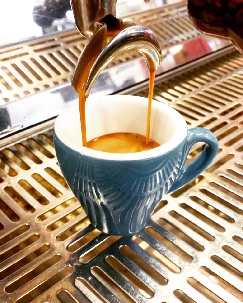 Dojo Gelato | cafe | 1735 Blue Rock St, Cincinnati, OH 45223, USA | 5133289000 OR +1 513-328-9000