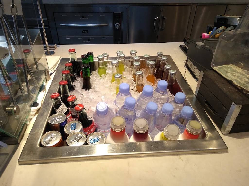 Boulevard Food Court | restaurant | 3755 S Las Vegas Blvd, Las Vegas, NV 89109, USA | 7022002698 OR +1 702-200-2698