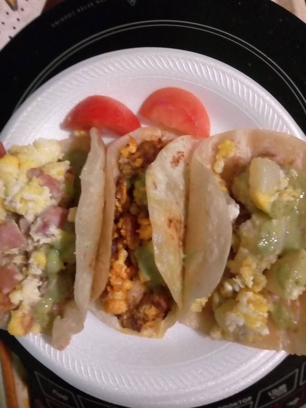 El Huevo Mexicano | restaurant | 9546 Homestead Rd Suite A, Houston, TX 77016, USA | 8325481995 OR +1 832-548-1995