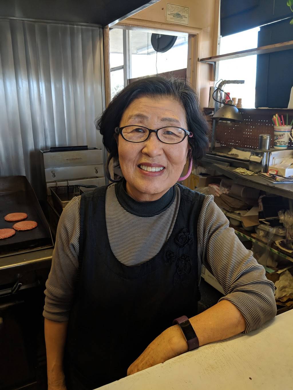 Dari Delite Drive-In | restaurant | 17735 Monterey Rd, Morgan Hill, CA 95037, USA | 4087795381 OR +1 408-779-5381