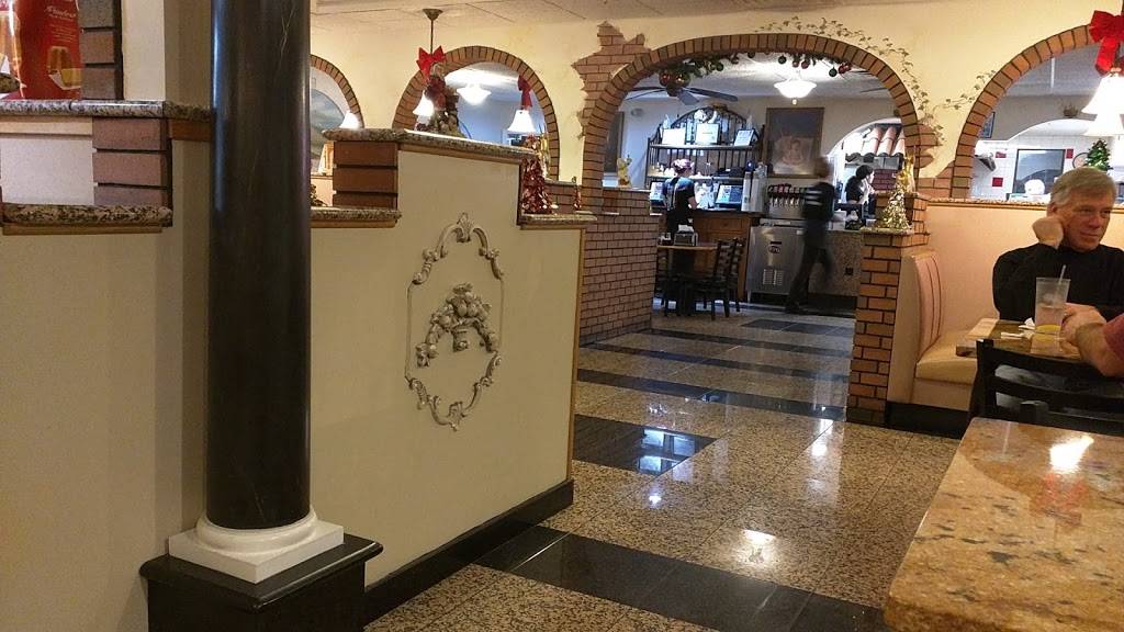 Toscos Pizza & Restaurant | restaurant | 824 Main St, Pennsburg, PA 18073, USA | 2156790650 OR +1 215-679-0650