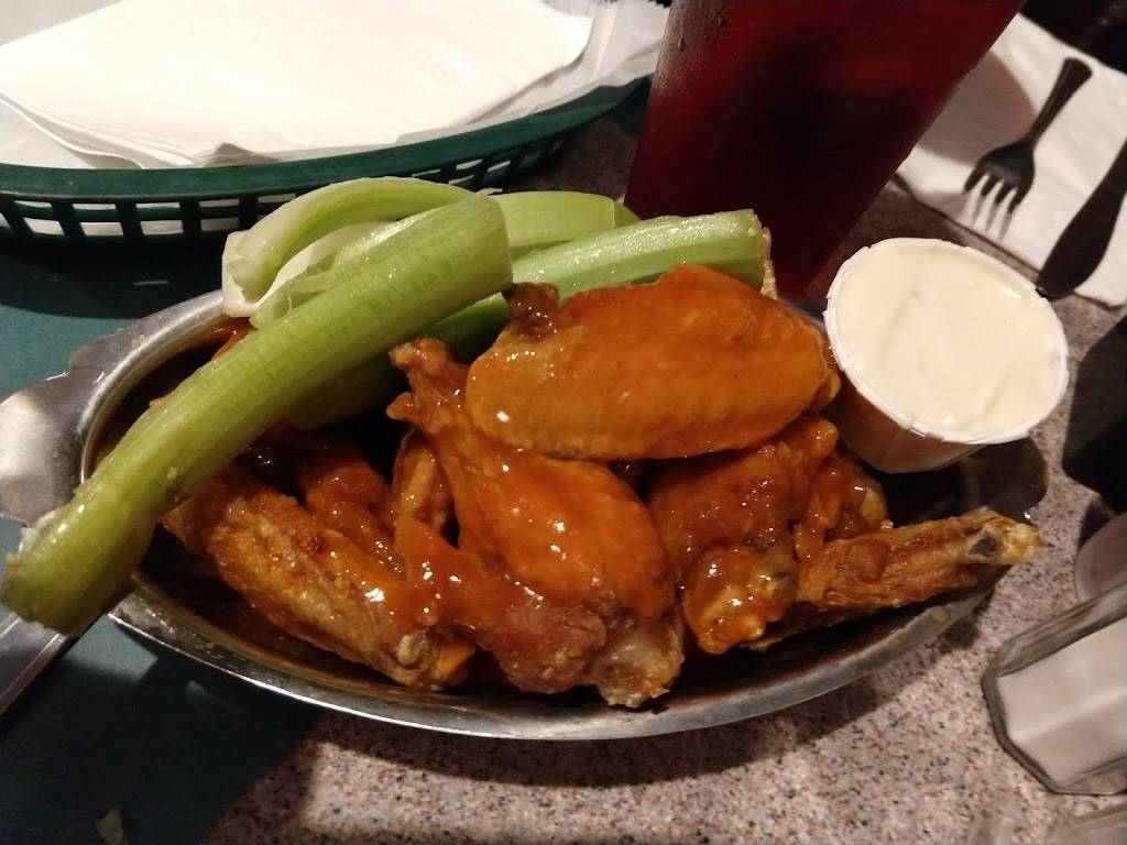 Sutters Mill | restaurant | 214 NY-59, Suffern, NY 10901, USA | 8453576556 OR +1 845-357-6556