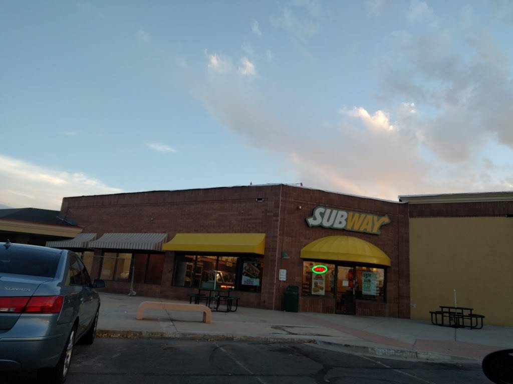 Subway | meal takeaway | 400 W South Boulder Rd, Lafayette, CO 80026, USA | 3036658860 OR +1 303-665-8860