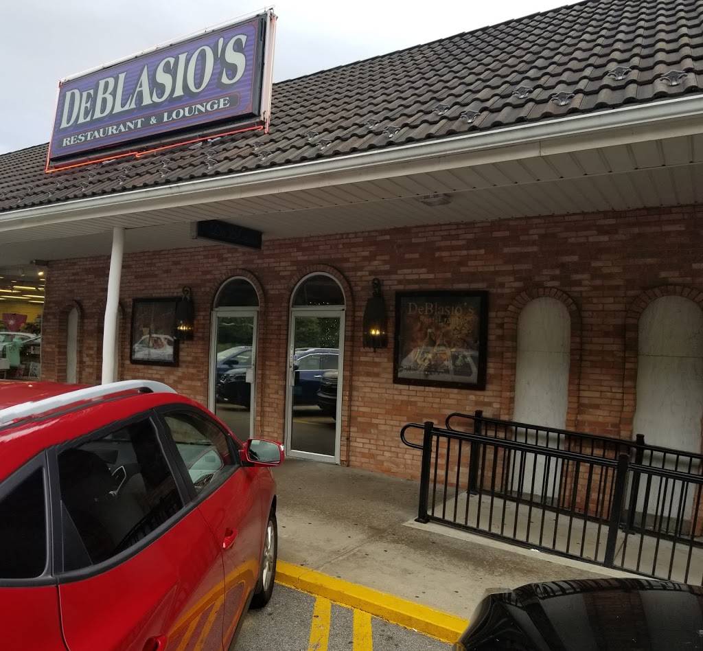 De Blasios Restaurant | restaurant | 1717 Cochran Rd, Pittsburgh, PA 15220, USA | 4125313040 OR +1 412-531-3040