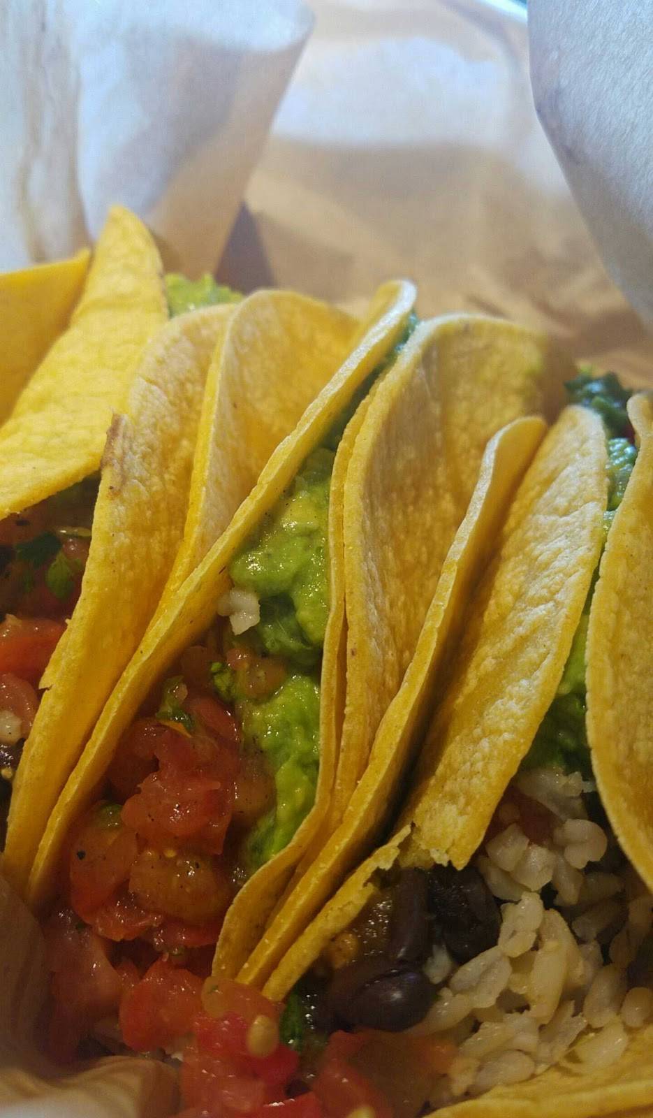 DosBros Fresh Mexican Grill | restaurant | 4450 Frontage Rd NW, Cleveland, TN 37312, USA | 4234645196 OR +1 423-464-5196