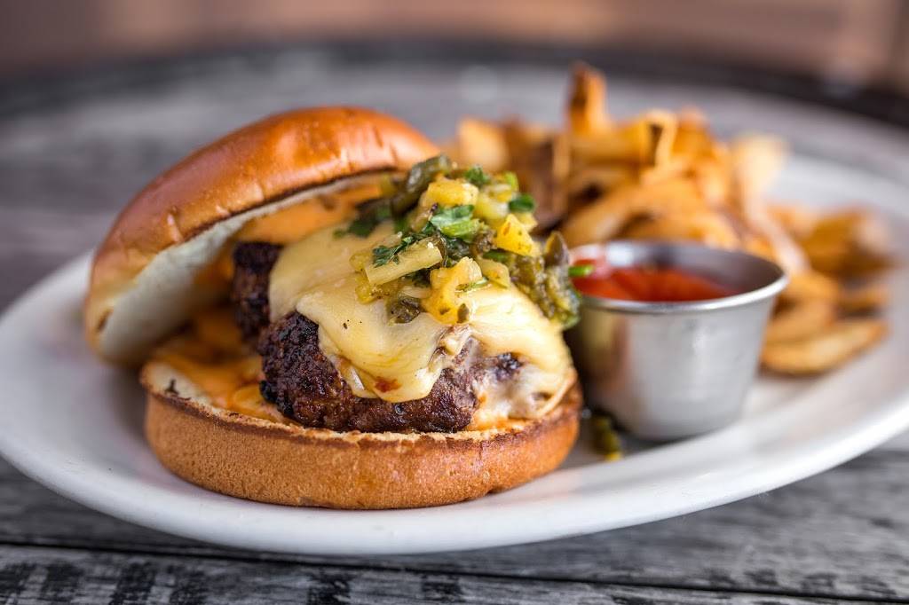 Bullhead Cantina | restaurant | 1143 N California Ave, Chicago, IL 60622, USA | 7736979250 OR +1 773-697-9250