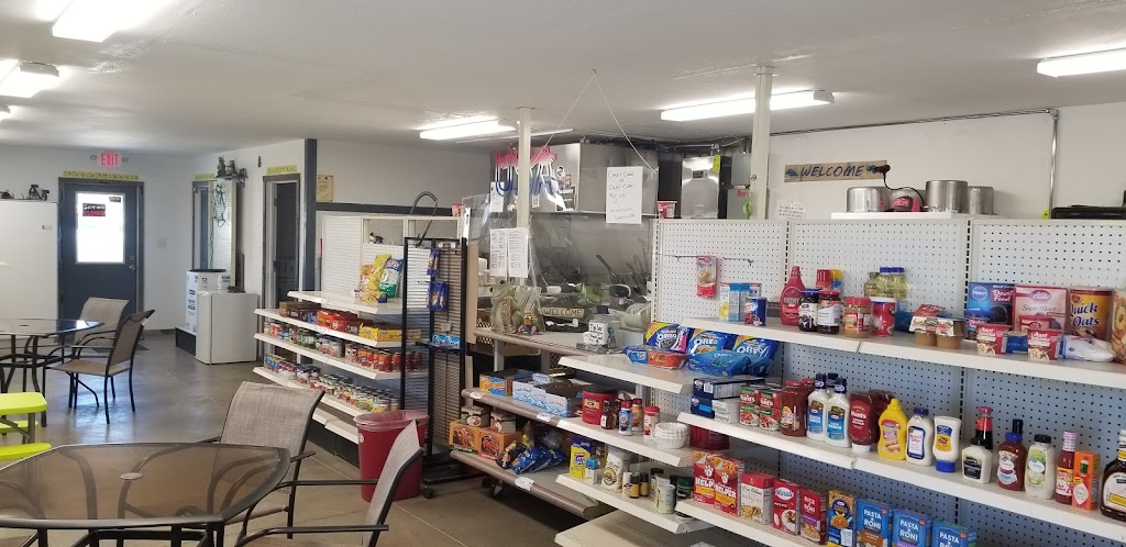 Bullfrogs Grill | restaurant | 100 S Yellowstone Hwy, Glendo, WY 82213, USA | 3077354145 OR +1 307-735-4145